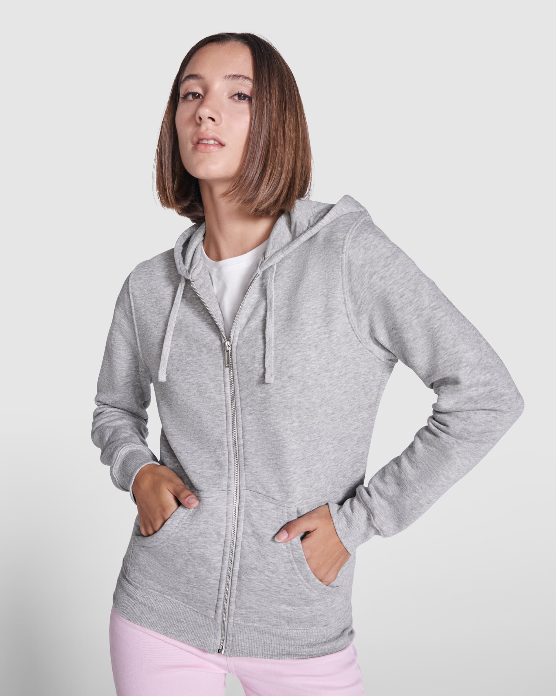 Sudadera elegante para mujer con capucha y cremallera