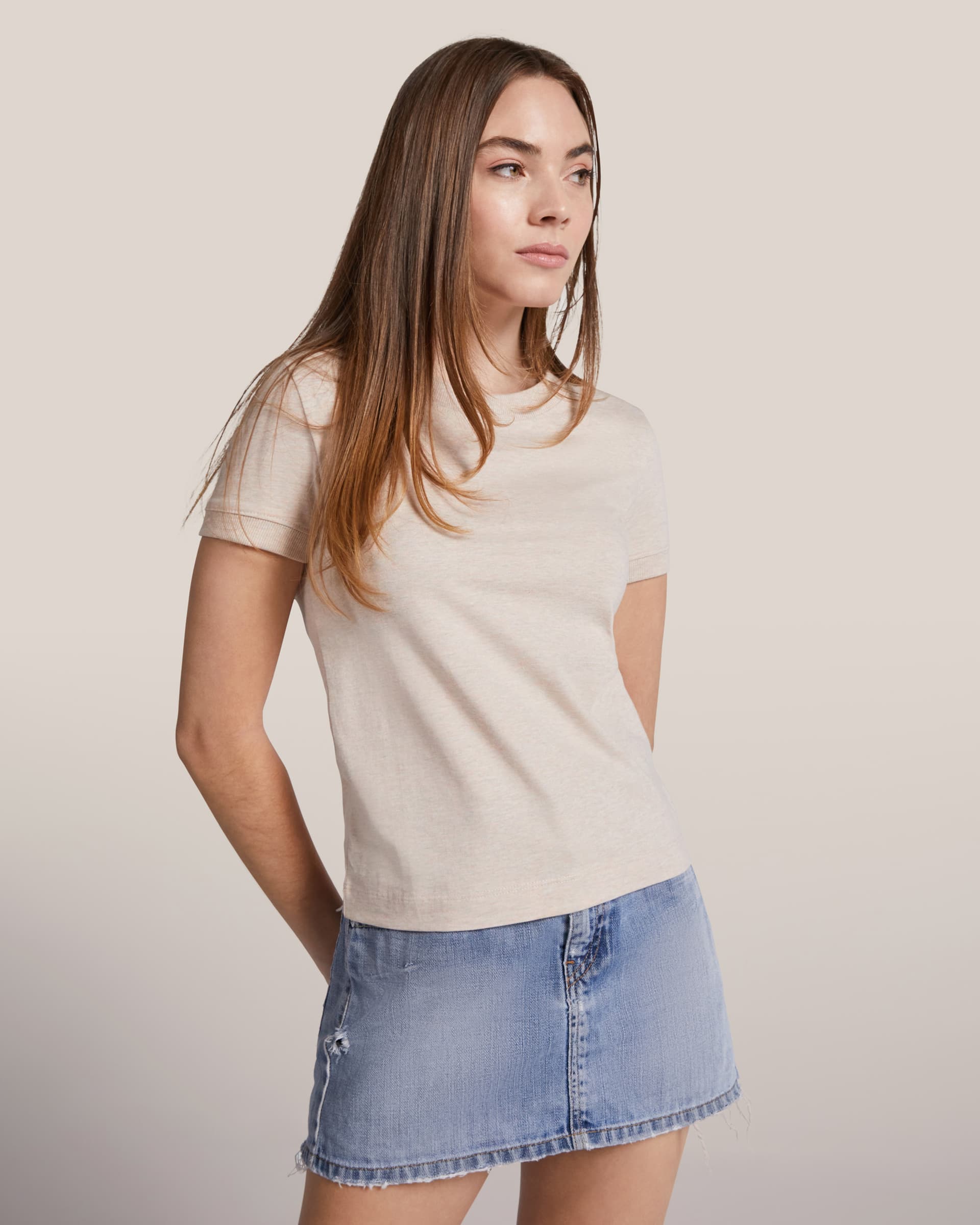 Camiseta de mujer de algodón manga corta cuello redondo cómoda