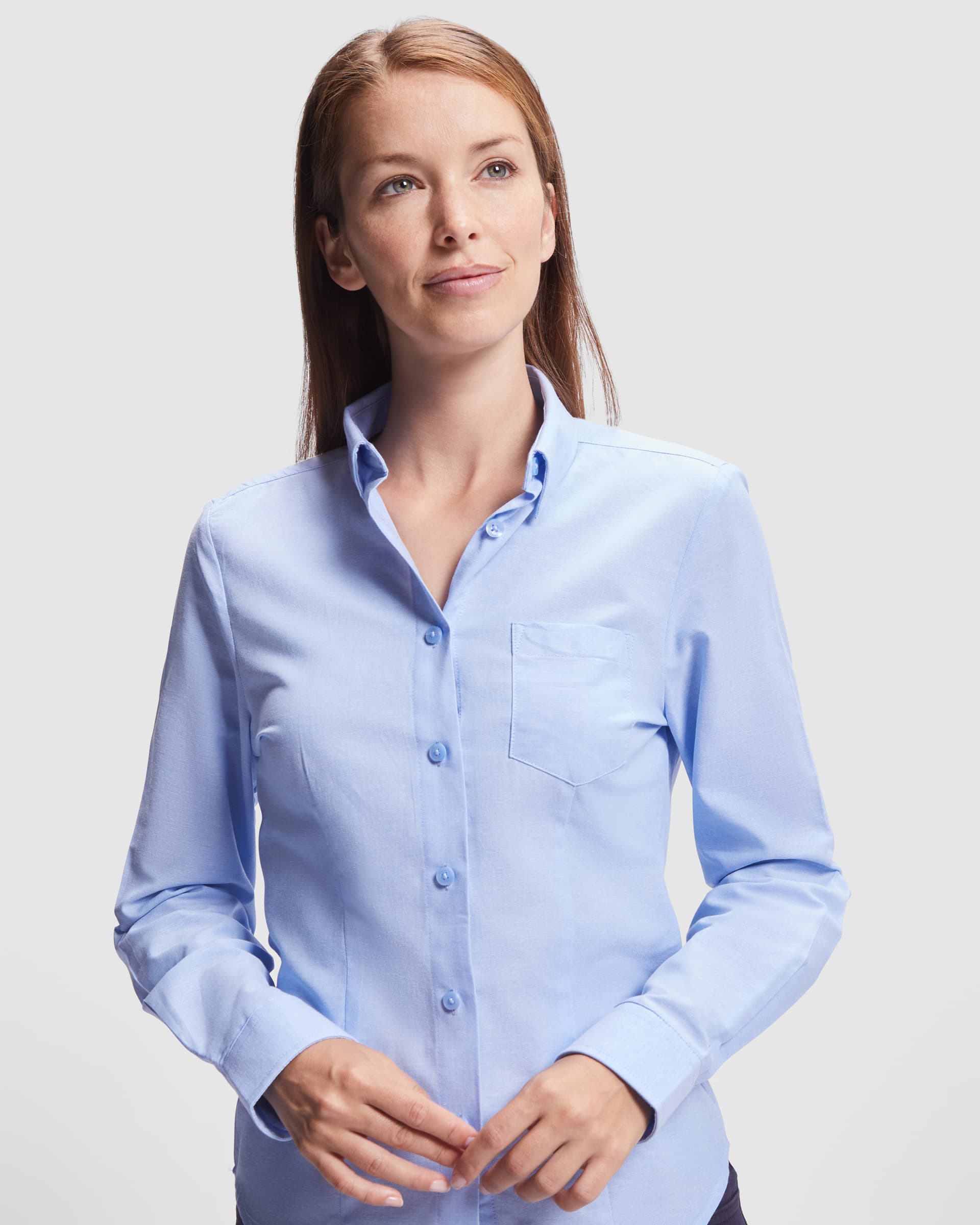 Camisa de manga larga entallada para mujer en tejido Oxford