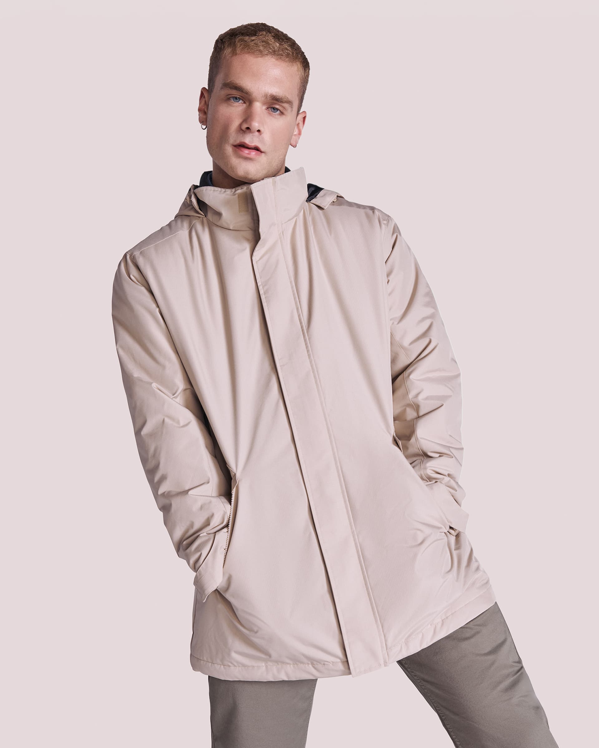 Parka acolchada impermeable personalizada de poliéster reciclado