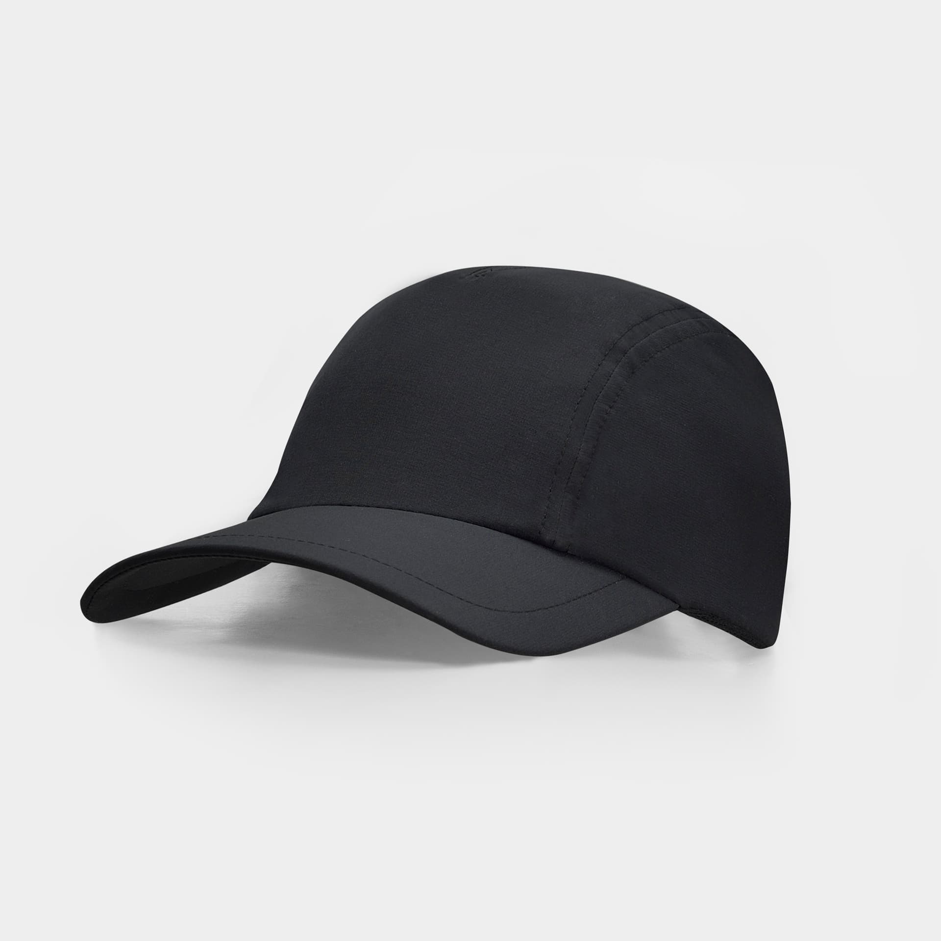 Gorra técnica ligera y transpirable con cierre ajustable